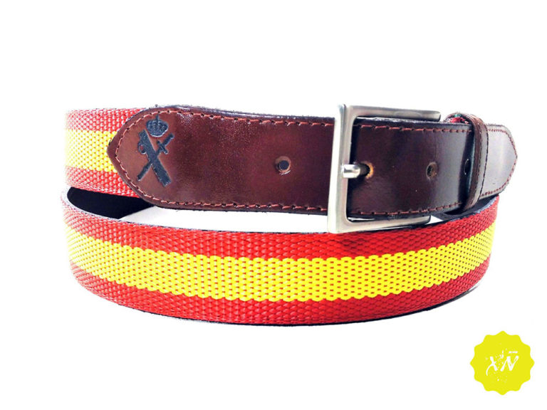 Cinturón de lona con punteras de piel grabado escudo guardia civil