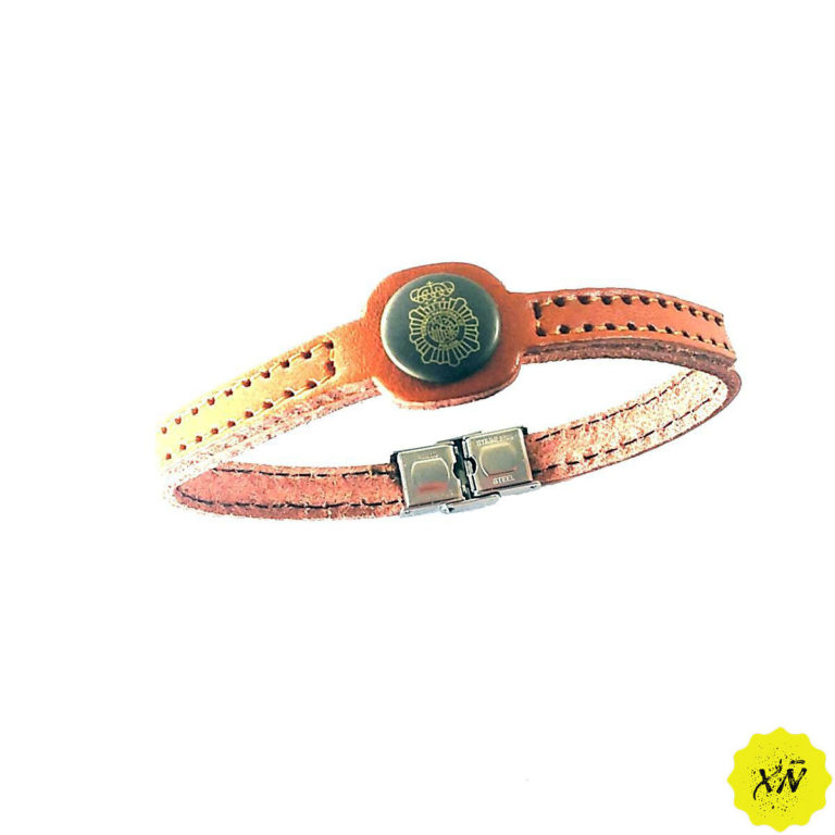 pulsera con escudo de la Policía Nacional de piel