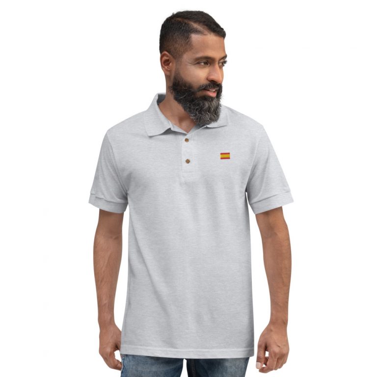 Polo bordado con la bandera de España