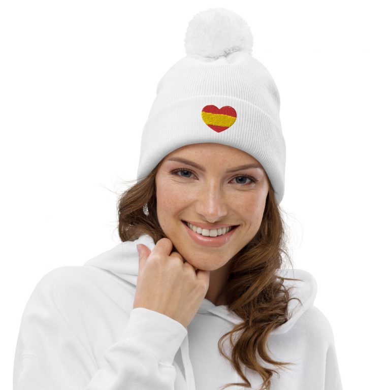 Gorro con pompón corazón España