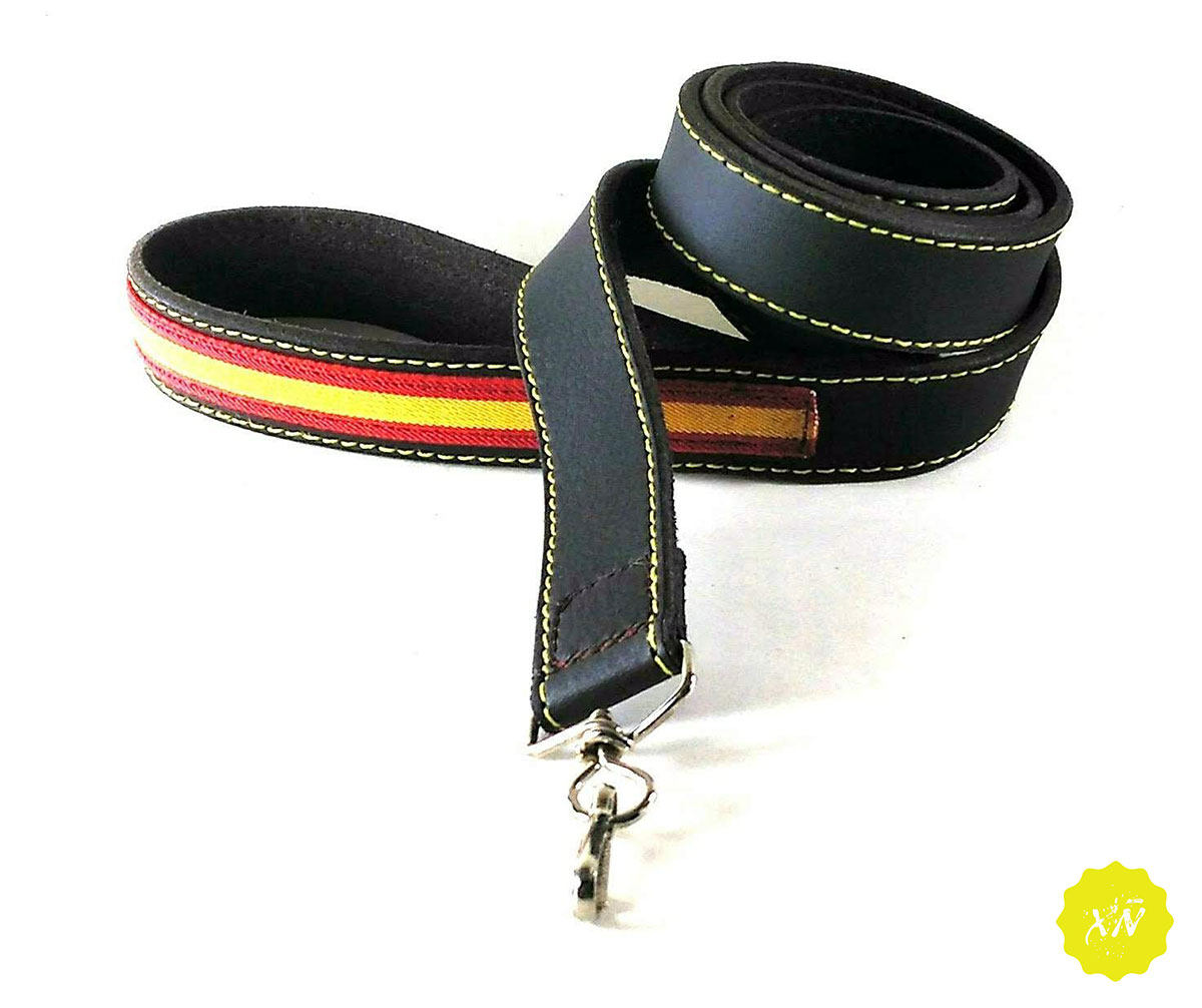 Collares para perro con la bandera de España y complementos Collares para perro con la bandera de España y complementos